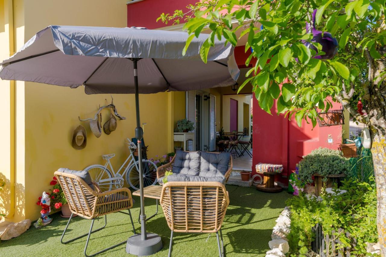 Aurelia Apartment Ликсури Экстерьер фото