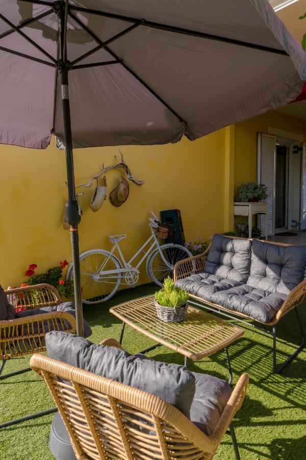 Aurelia Apartment Ликсури Экстерьер фото
